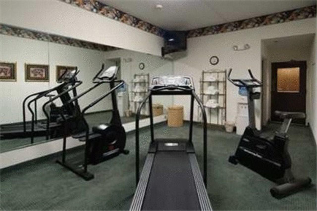 Hampton Inn Бристол Экстерьер фото