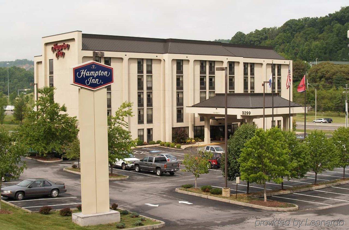 Hampton Inn Бристол Экстерьер фото